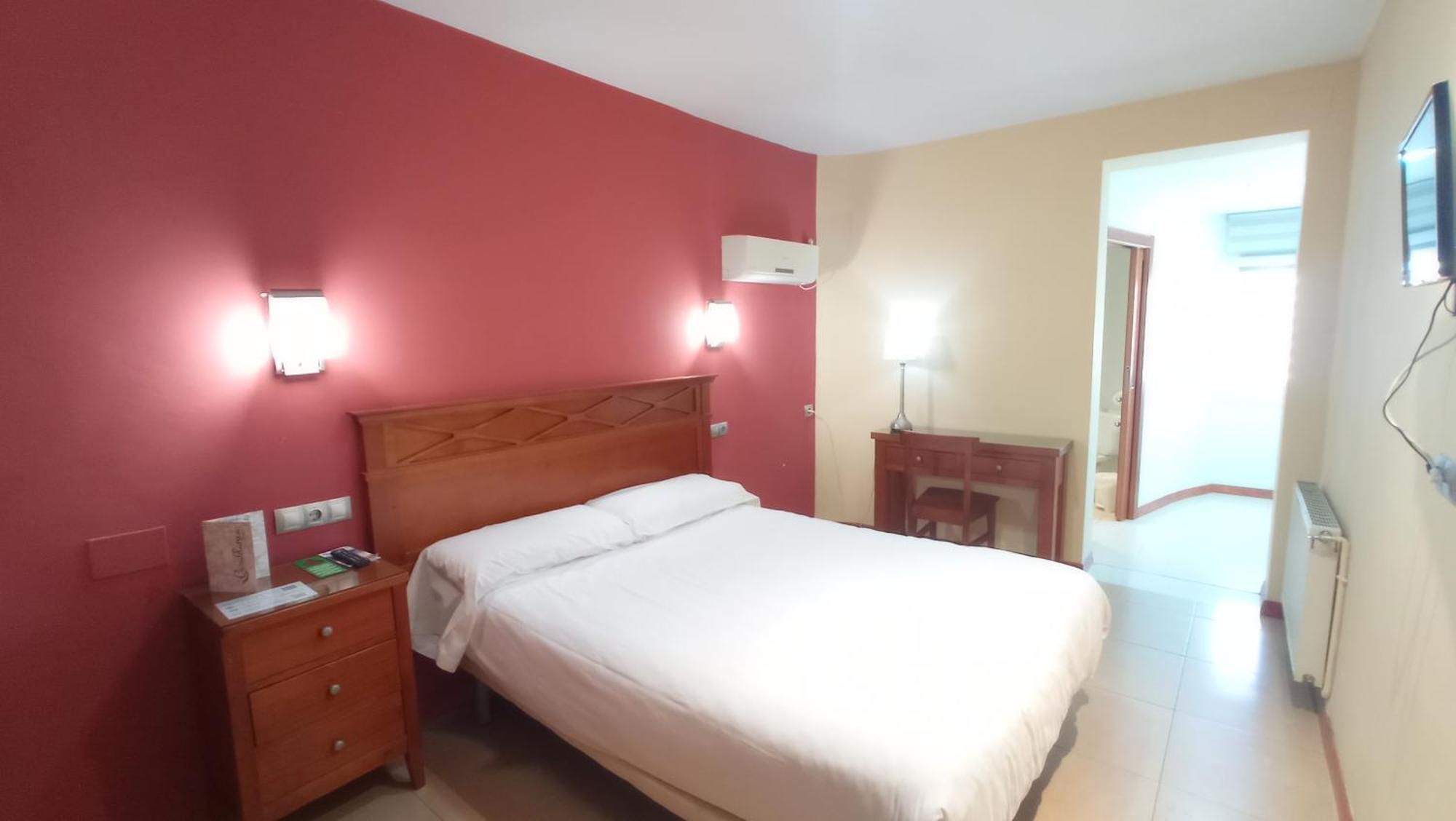 Torreperogil Pension Restaurante Casablanca מראה חיצוני תמונה